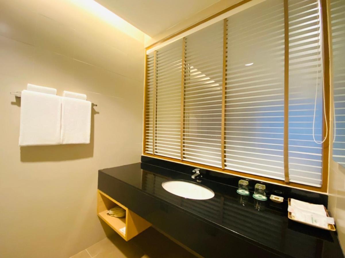 סאמוט פראקאן Rimkhobfa Urban Resort מראה חיצוני תמונה
